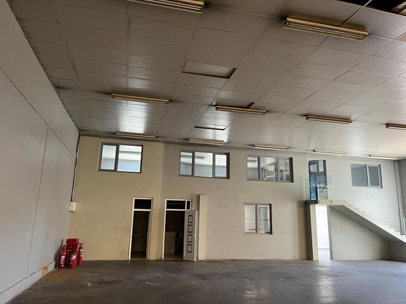 To Let Commercial Property for Rent in Killarney Gardens Western Cape